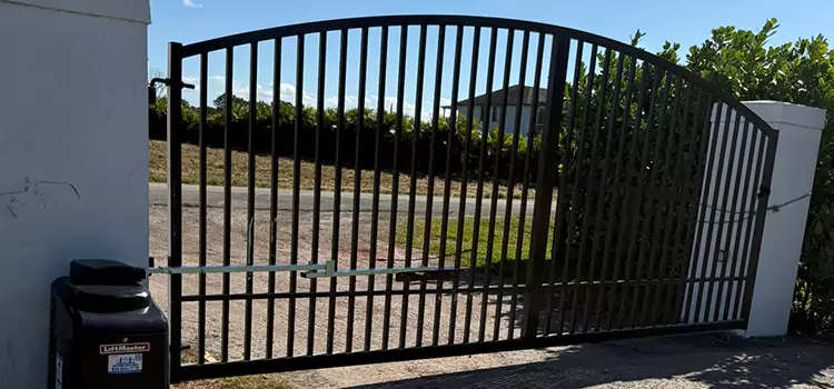 Driveway Fence Repair Forest Lake